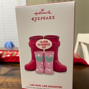 Mother like daughter ornament